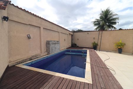 Casa para alugar com 310m², 3 quartos e sem vagaÁrea externa