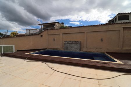 Casa para alugar com 310m², 3 quartos e sem vagaÁrea externa