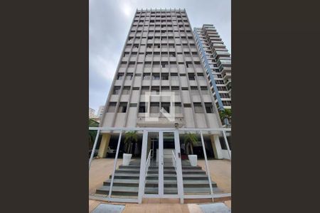 Apartamento para alugar com 109m², 3 quartos e 1 vagaFachada