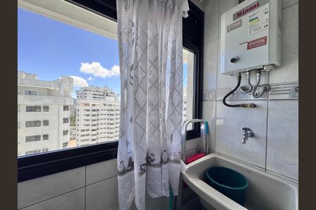 Apartamento à venda com 200m², 3 quartos e 2 vagasCozinha e Área de Serviço