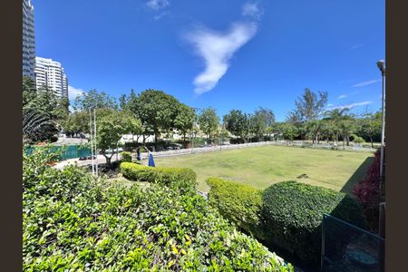 Apartamento à venda com 200m², 3 quartos e 2 vagasÁrea comum