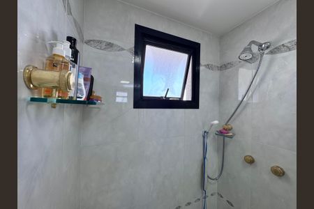 Apartamento à venda com 200m², 3 quartos e 2 vagasSuíte - Banheiro