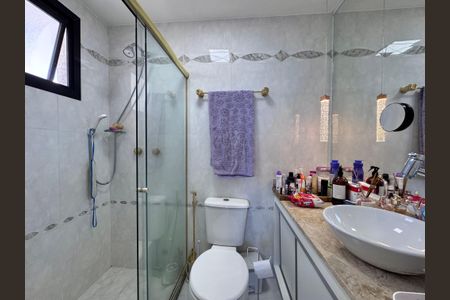 Apartamento à venda com 200m², 3 quartos e 2 vagasSuíte - Banheiro