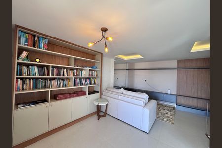 Apartamento à venda com 200m², 3 quartos e 2 vagasSala - Segundo Andar