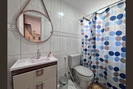 Apartamento à venda com 200m², 3 quartos e 2 vagasBanheiro Social