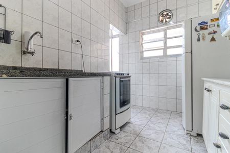 Apartamento para alugar com 77m², 2 quartos e sem vaga Apartamento para alugar com 77m², 2 quartos e sem vagaCozinha