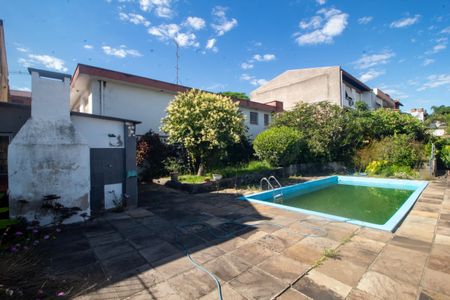 Casa à venda com 267m², 5 quartos e 1 vagaQuintal/churrasqueira/Piscina