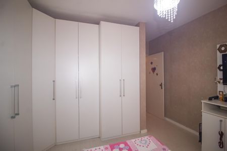 Casa à venda com 267m², 5 quartos e 1 vagaQuarto 2