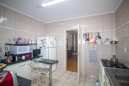 Casa à venda com 267m², 5 quartos e 1 vagaCozinha