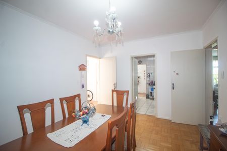 Casa à venda com 267m², 5 quartos e 1 vagaSala 2