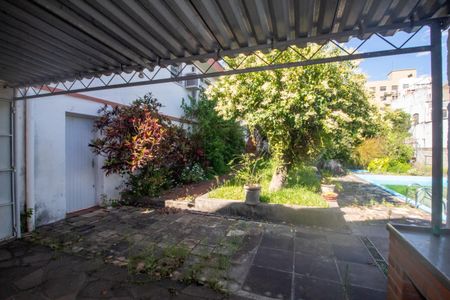 Casa à venda com 267m², 5 quartos e 1 vagaQuintal/churrasqueira/Piscina