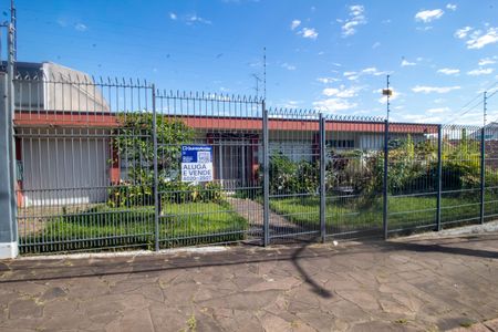 Casa à venda com 267m², 5 quartos e 1 vagaFachada