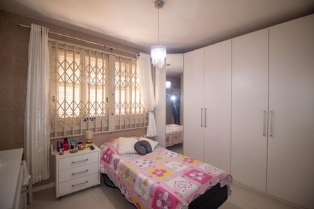 Casa à venda com 267m², 5 quartos e 1 vagaQuarto 2