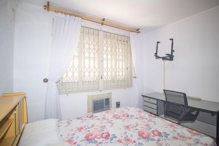 Casa à venda com 267m², 5 quartos e 1 vagaQuarto 4