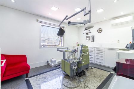 Casa à venda com 2 quartos, 120m² em Vila Olímpia, São Paulo