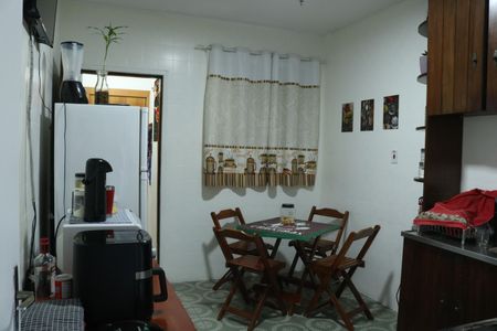 Apartamento à venda com 90m², 2 quartos e 1 vagaCozinha