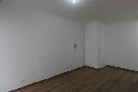 Sala de casa de condomínio para alugar com 1 quarto, 42m² em Chácara Mafalda, São Paulo