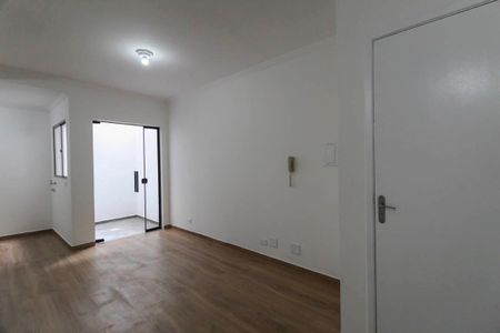 Sala de casa de condomínio para alugar com 1 quarto, 42m² em Chácara Mafalda, São Paulo
