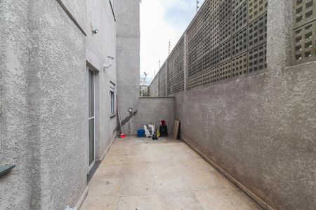 Apartamento à venda com 40m², 2 quartos e 1 vagaÁrea de Serviço / Quintal