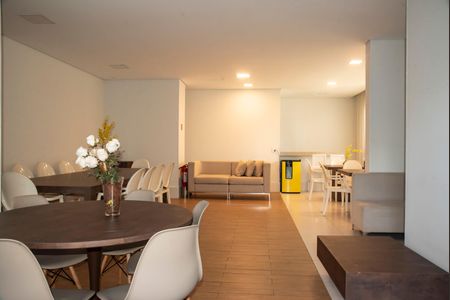 Apartamento à venda com 110m², 2 quartos e 2 vagasÁrea comum - Salão de festas