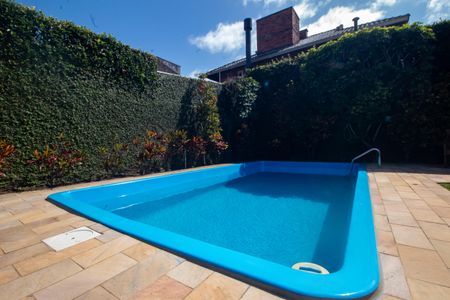 Casa à venda com 298m², 5 quartos e 2 vagasQuintal/Piscina