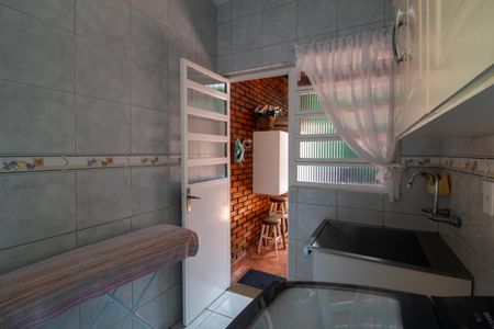 Casa à venda com 298m², 5 quartos e 2 vagasÁrea de Serviço