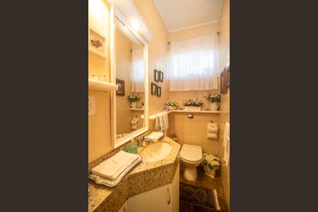 Casa à venda com 298m², 5 quartos e 2 vagasBanheiro