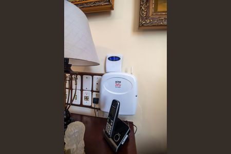 Casa à venda com 298m², 5 quartos e 2 vagasSuite