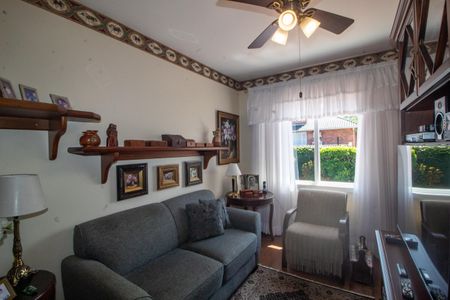 Casa à venda com 298m², 5 quartos e 2 vagasQuarto 4