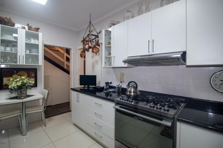 Casa à venda com 298m², 5 quartos e 2 vagasCozinha