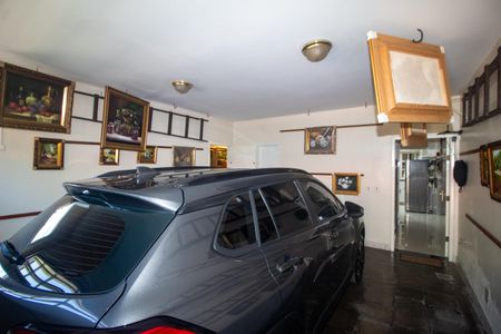 Casa à venda com 298m², 5 quartos e 2 vagasGaragem