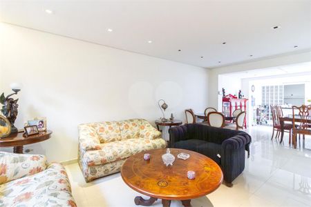 Casa à venda com 4 quartos, 167m² em Vila Olímpia, São Paulo