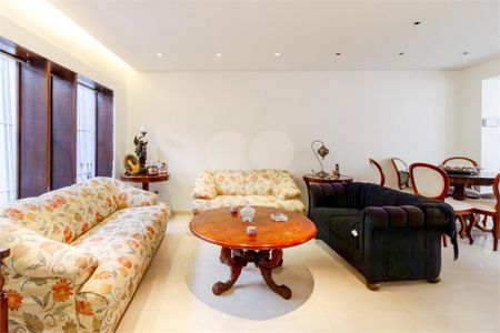 Casa à venda com 4 quartos, 167m² em Vila Olímpia, São Paulo