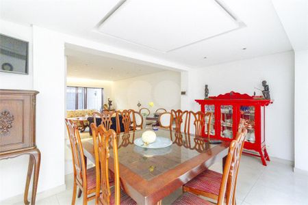 Casa à venda com 4 quartos, 167m² em Vila Olímpia, São Paulo