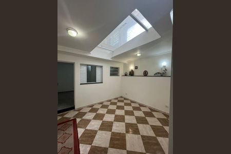 Casa à venda com 316m², 3 quartos e 3 vagasFoto 04