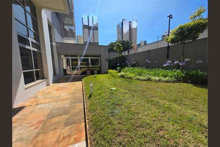 Apartamento à venda com 37m², 1 quarto e 1 vaga