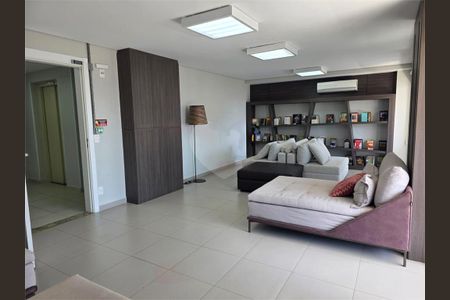 Apartamento à venda com 37m², 1 quarto e 1 vaga