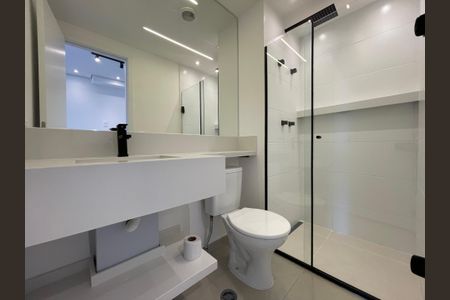 Studio para alugar com 28m², 1 quarto e sem vaga Studio para alugar com 28m², 1 quarto e sem vagaBanheiro