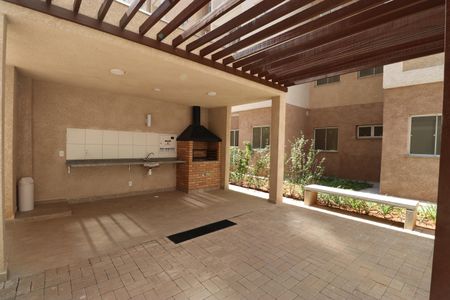 Apartamento para alugar com 37m², 2 quartos e sem vagaÁrea comum - Churrasqueira