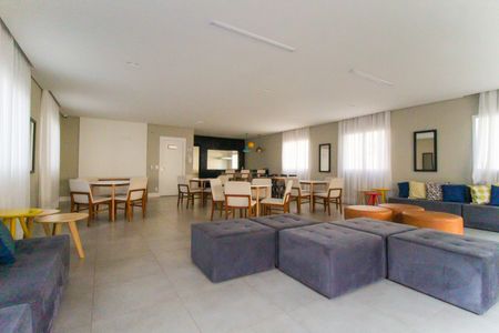 Apartamento para alugar com 42m², 2 quartos e sem vaga Apartamento para alugar com 42m², 2 quartos e sem vagaÁrea comum - Salão de festas