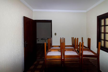 Casa para alugar com 400m², 3 quartos e 1 vaga Casa para alugar com 400m², 3 quartos e 1 vagaQuarto 3