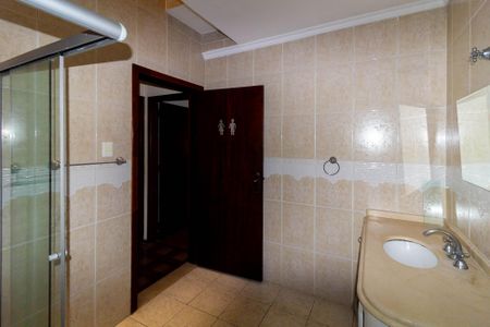 Casa para alugar com 400m², 3 quartos e 1 vaga Casa para alugar com 400m², 3 quartos e 1 vagaBanheiro