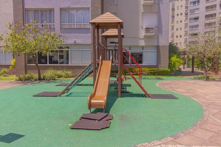 Apartamento para alugar com 83m², 1 quarto e 2 vagasÁrea comum - Playground