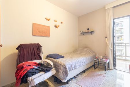 Apartamento à venda com 128m², 3 quartos e 2 vagasQuarto 2