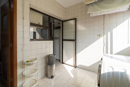 Apartamento à venda com 128m², 3 quartos e 2 vagasÁrea de Serviço