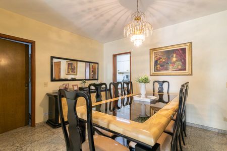 Apartamento à venda com 128m², 3 quartos e 2 vagasSala de Jantar