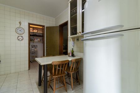 Apartamento à venda com 128m², 3 quartos e 2 vagasCozinha