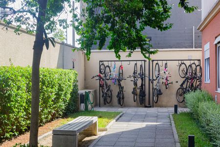 Apartamento à venda com 34m², 2 quartos e sem vaga Apartamento à venda com 34m², 2 quartos e sem vagaBicicletário