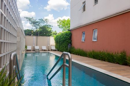 Apartamento à venda com 34m², 2 quartos e sem vaga Apartamento à venda com 34m², 2 quartos e sem vagaPiscina