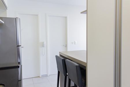 Apartamento à venda com 34m², 2 quartos e sem vaga Apartamento à venda com 34m², 2 quartos e sem vagaCozinha e Área de Serviço